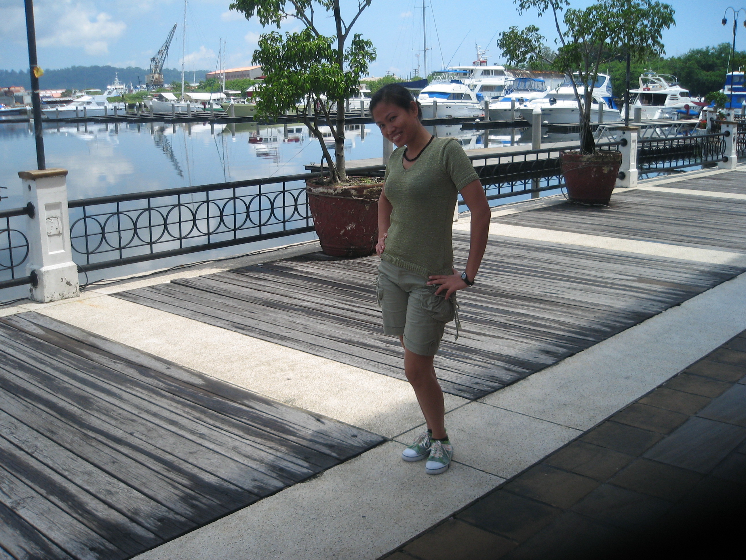 yacthclubsubic.jpg